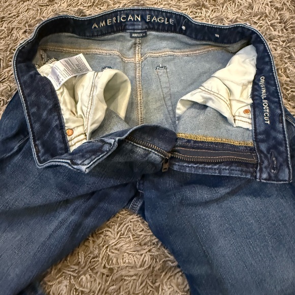 Classic Blue Men's Jeans - American Eagle - 32x34 - Picture 2 of 3